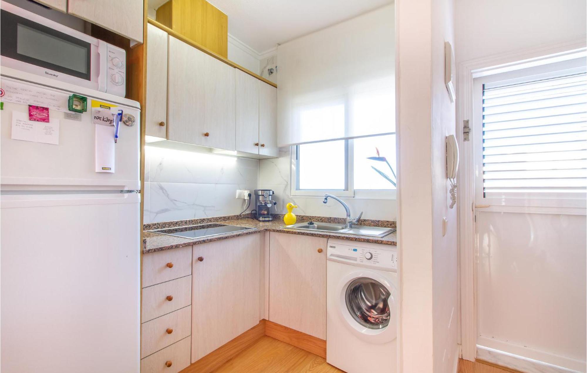Beach Front Apartment In Los アレナレス・デル・ソル エクステリア 写真